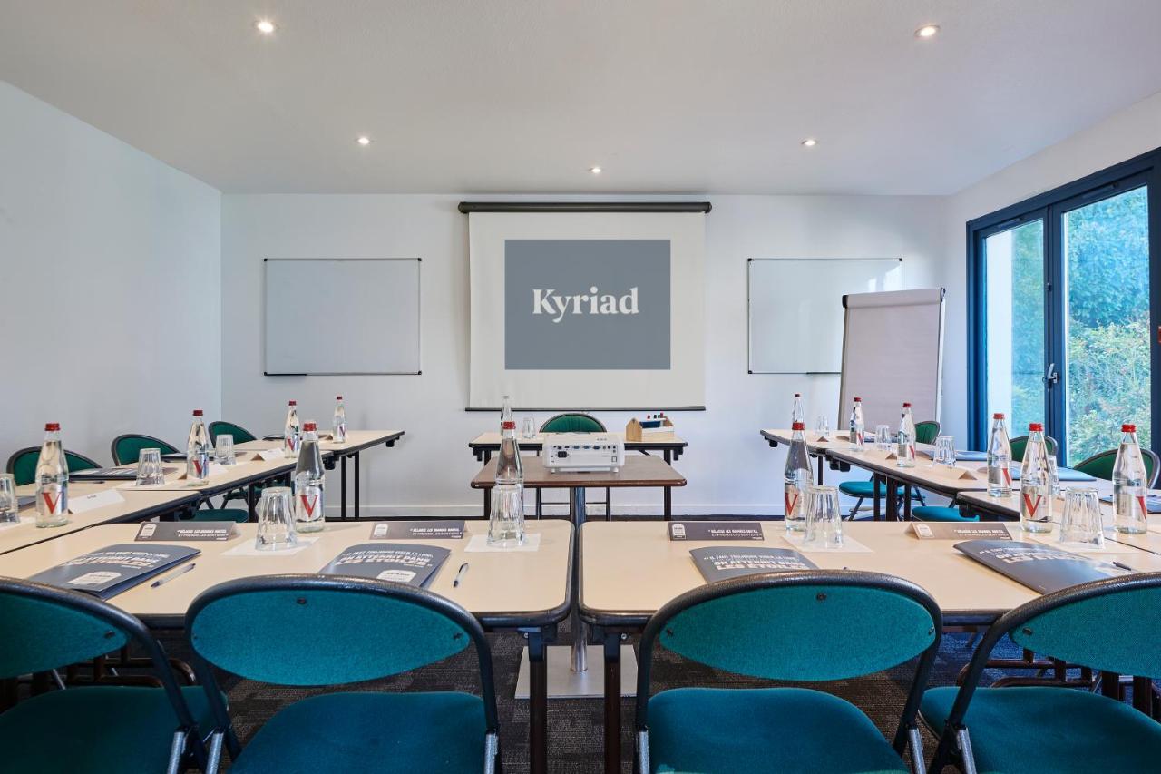 Kyriad Brie-Comte-Robert Exterior photo